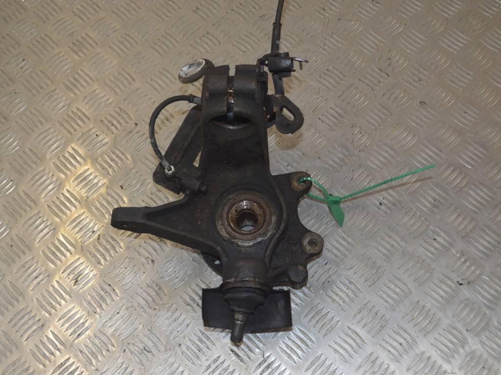 Ступица передняя левая