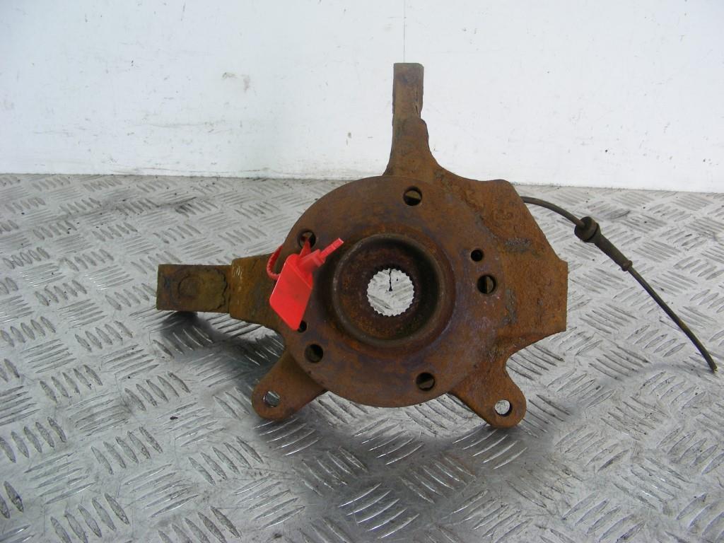 Ступица передняя левая Renault Laguna 2 (2001-2007)