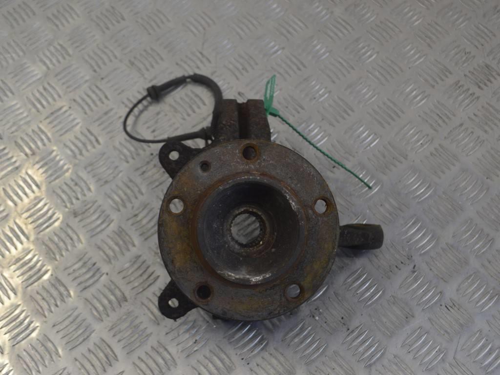 Ступица передняя левая Renault Master 2 (1998-2010)