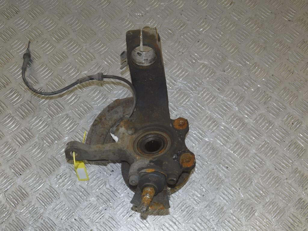 Ступица передняя левая