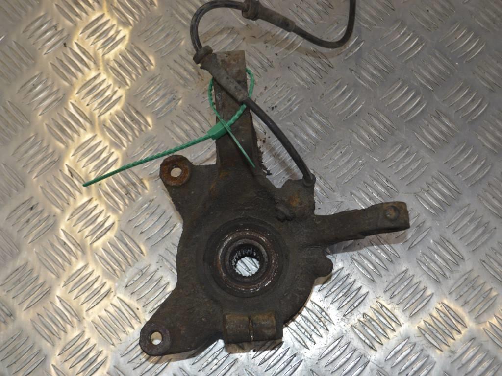 Ступица передняя правая Renault Scenic 1 (1996-2003)