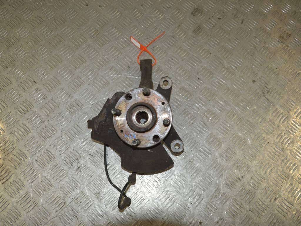 Ступица передняя правая