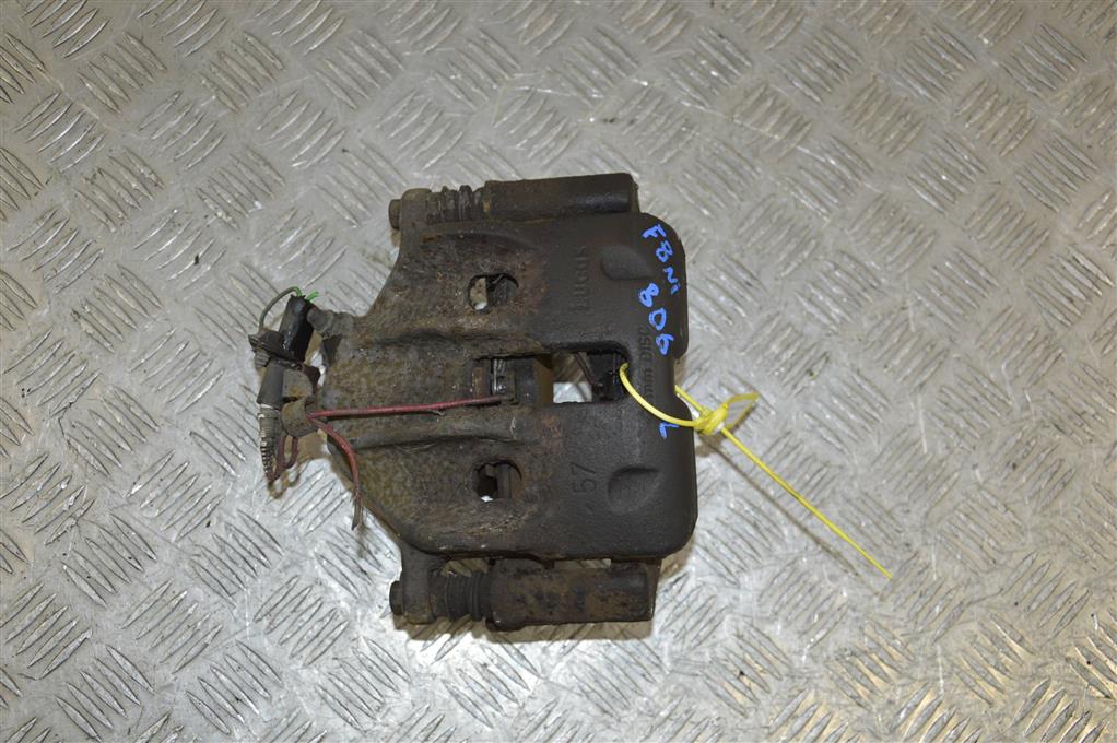 Суппорт передний левый Peugeot 806 (1994-2002)