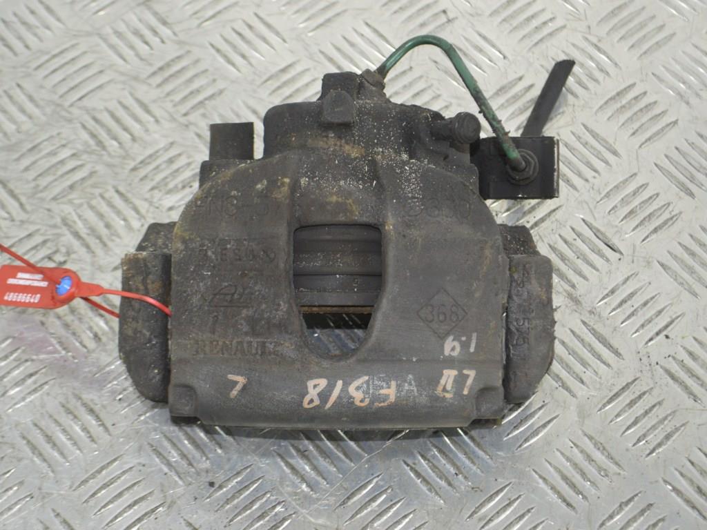 Суппорт передний левый Renault Laguna 2 (2001-2007)