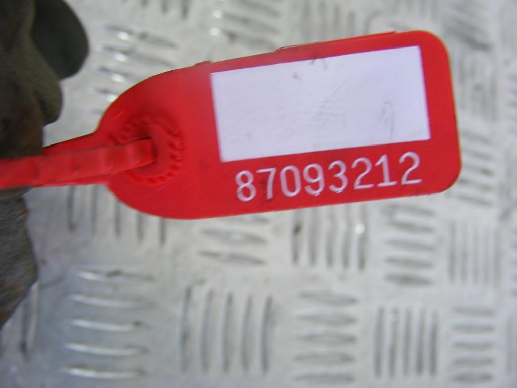 Суппорт передний левый Renault Laguna 2 (2001-2007)