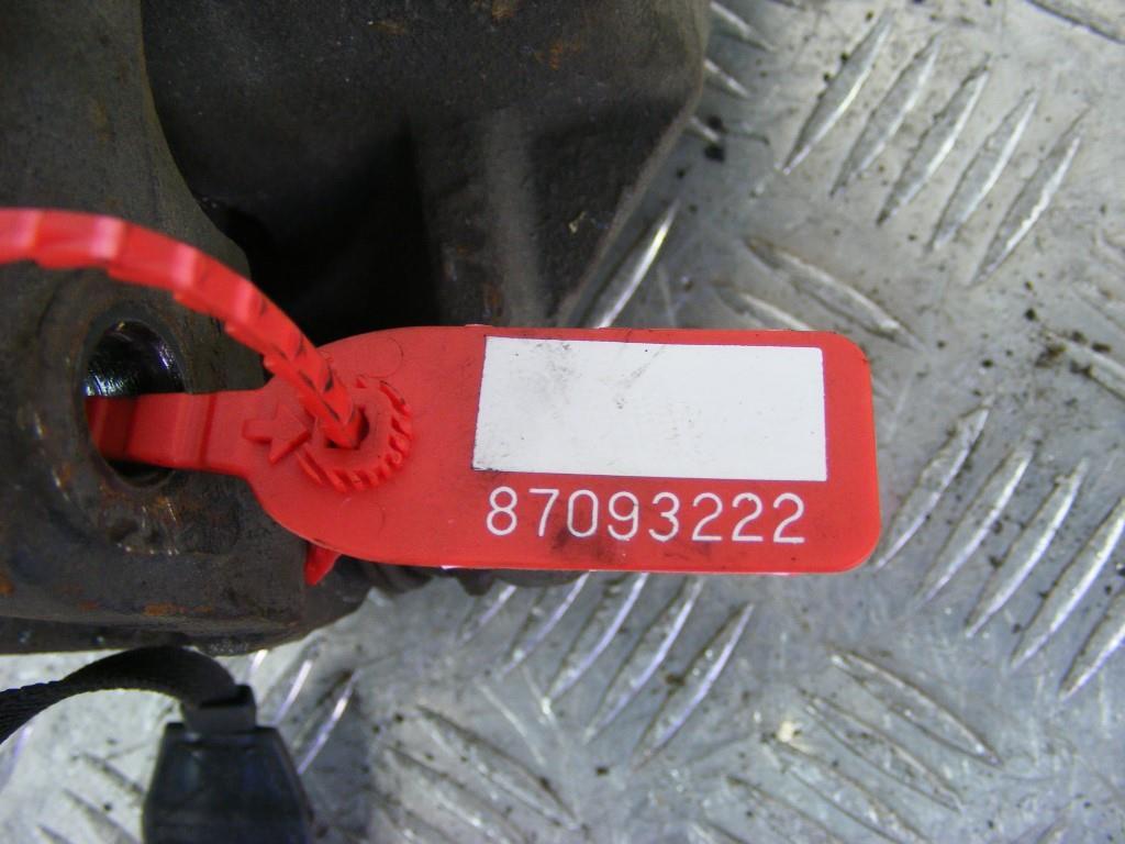 Суппорт передний левый Renault Megane 2 (2002-2008)