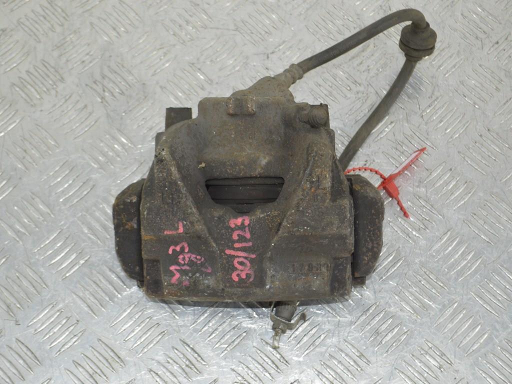 Суппорт передний левый Renault Megane 3 (2008-2019)