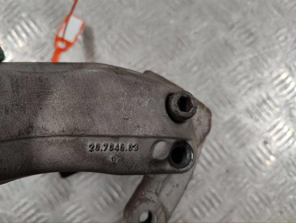 Суппорт передний левый