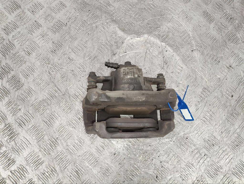 Суппорт передний левый