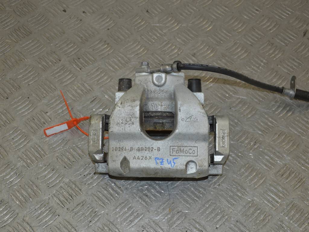 Суппорт передний левый