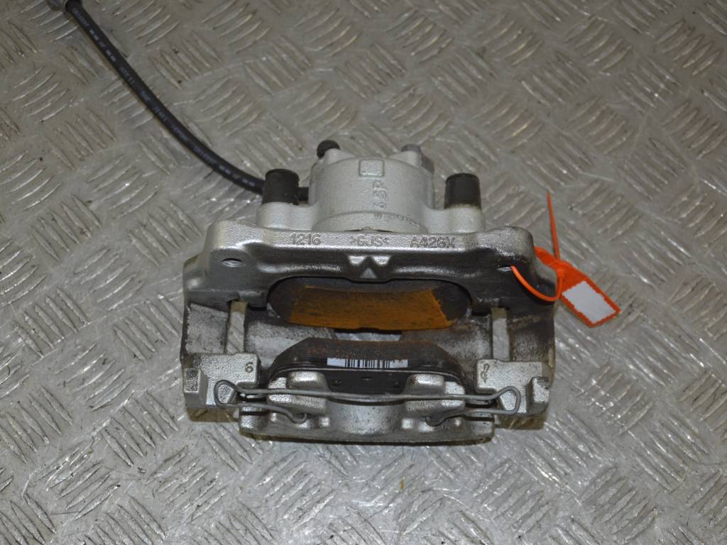 Суппорт передний левый