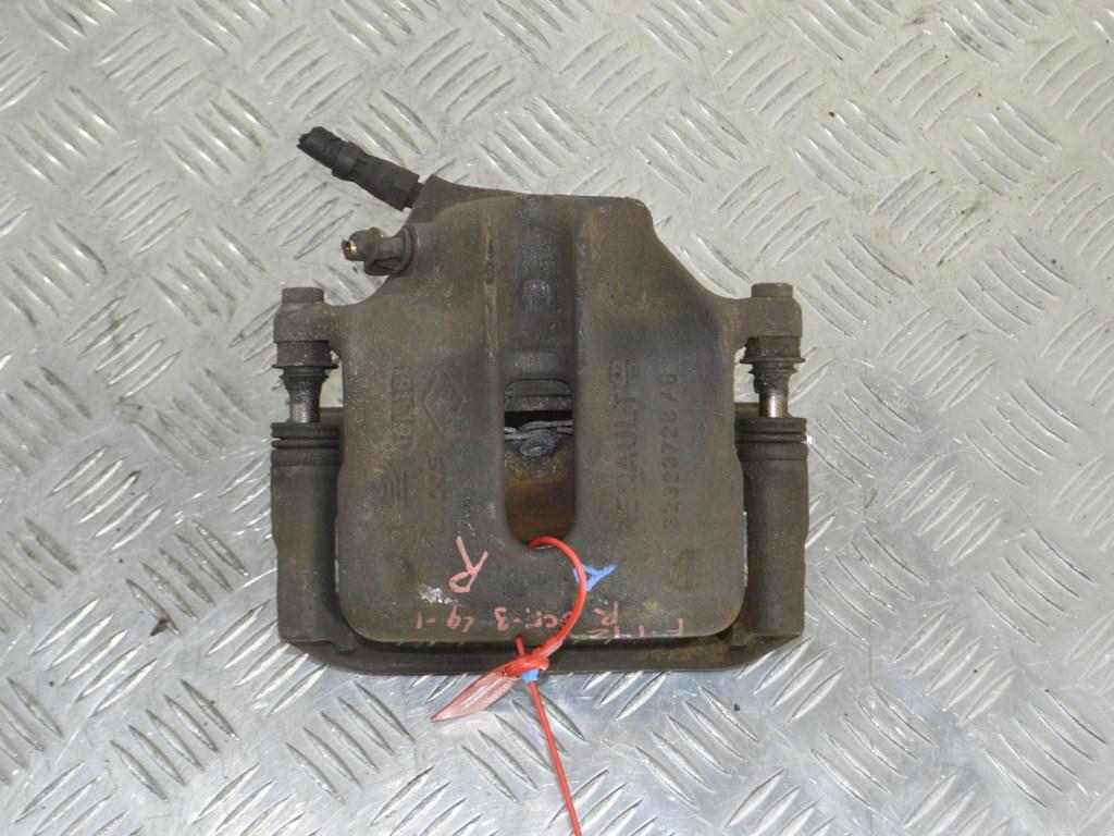 Суппорт передний правый Renault Espace 3 (1996-2002)