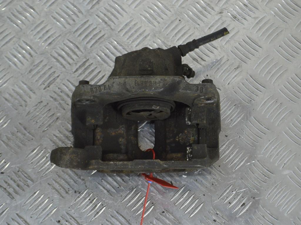 Суппорт передний правый Renault Espace 3 (1996-2002)