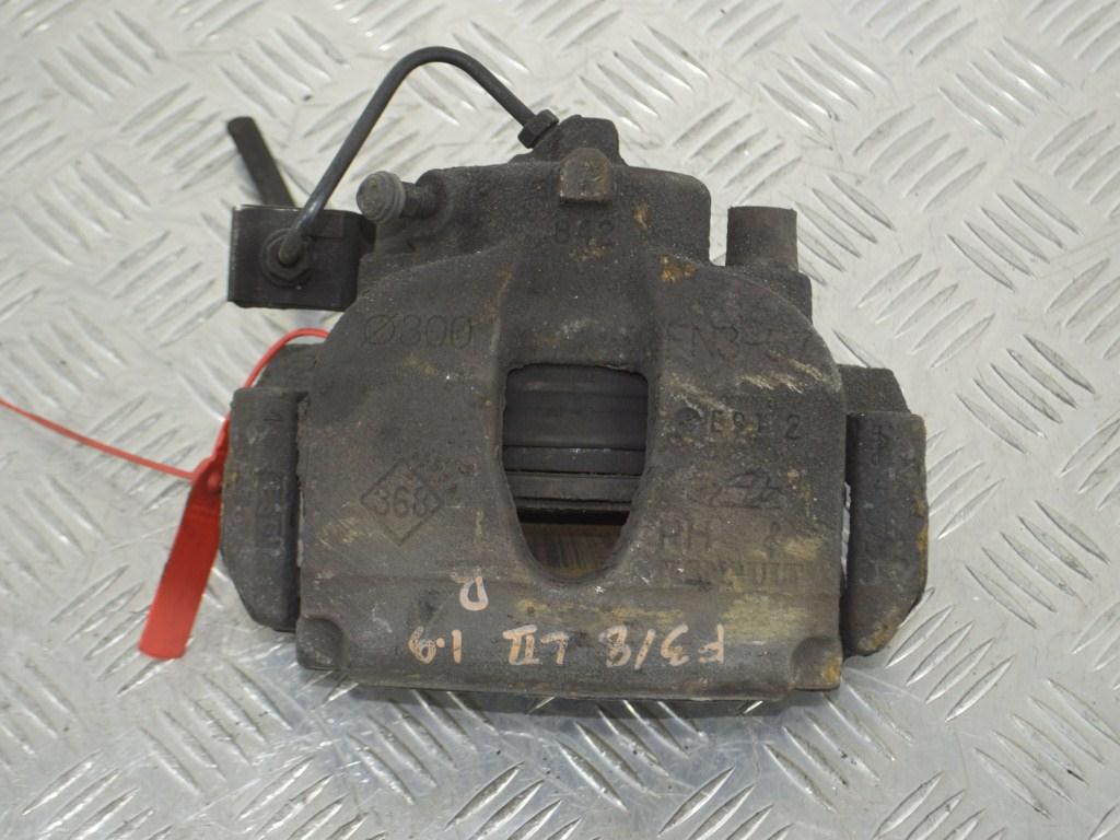 Суппорт передний правый Renault Laguna 2 (2001-2007) FN3-57