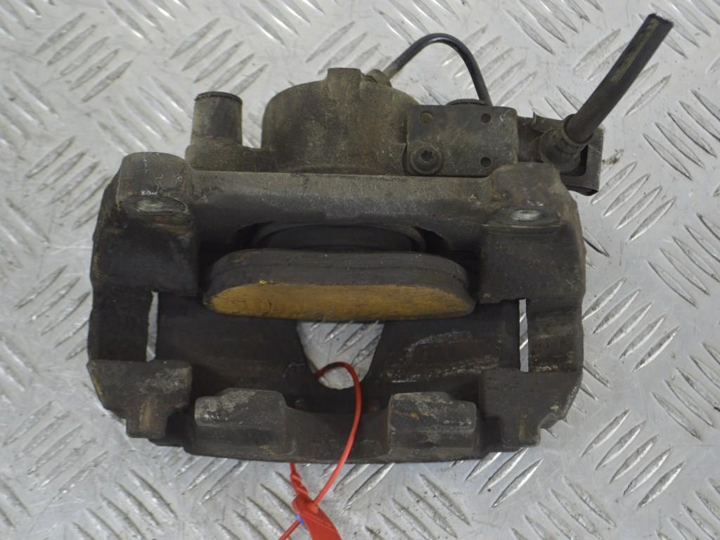 Суппорт передний правый Renault Laguna 2 (2001-2007)