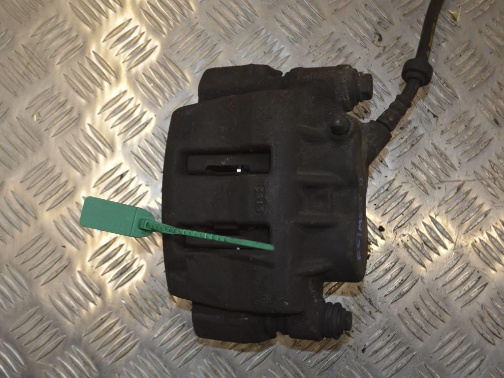 Суппорт передний правый