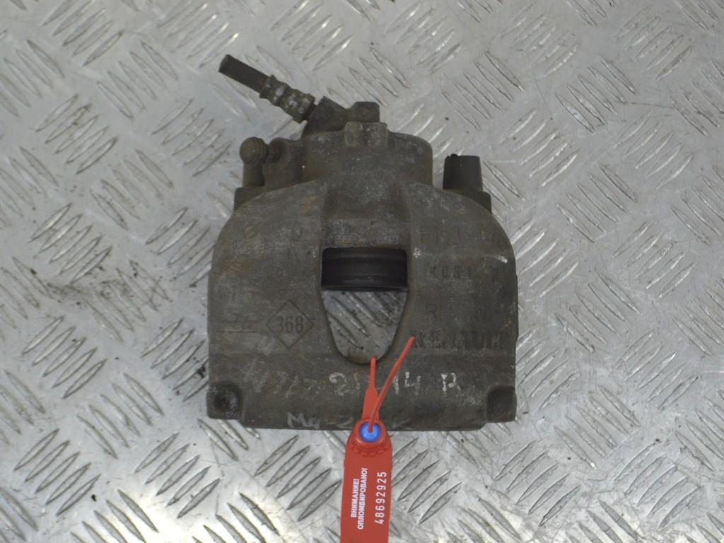 Суппорт передний правый Renault Megane 2 (2002-2008)