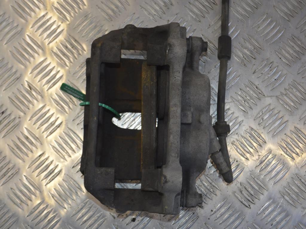 Суппорт передний правый