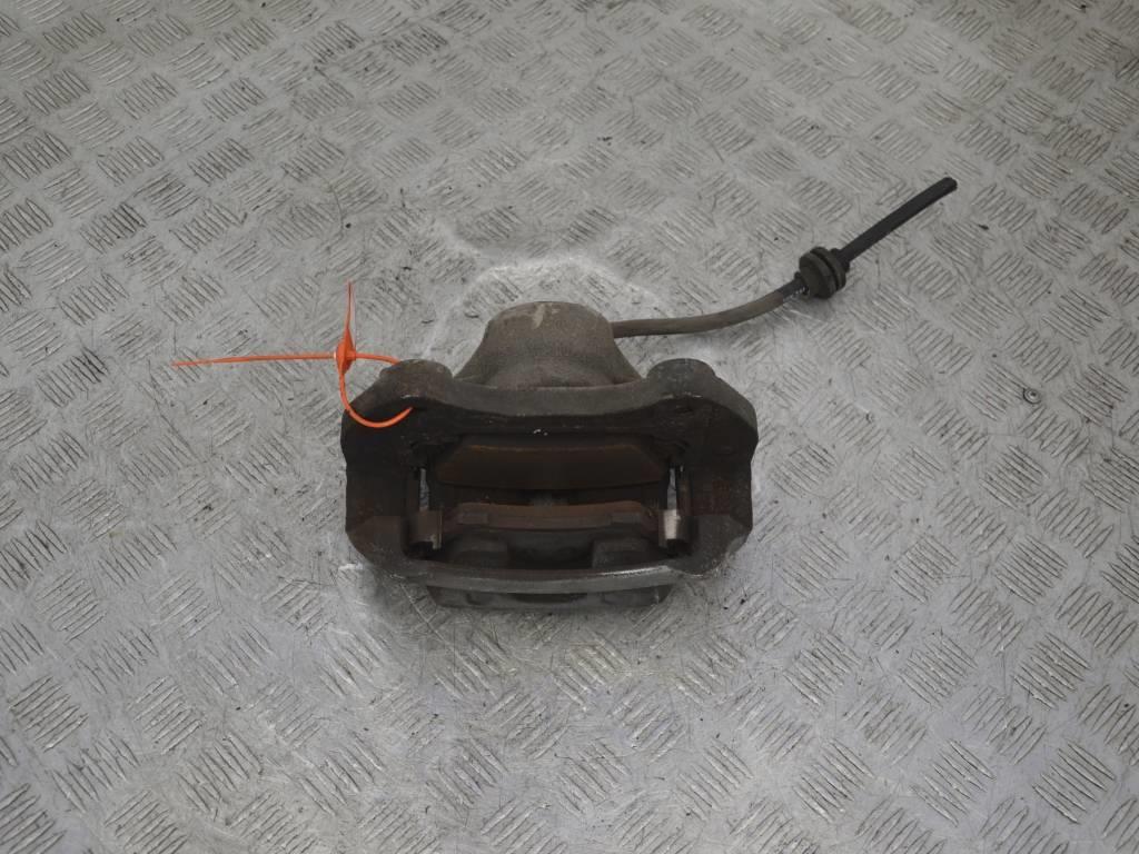 Суппорт передний правый