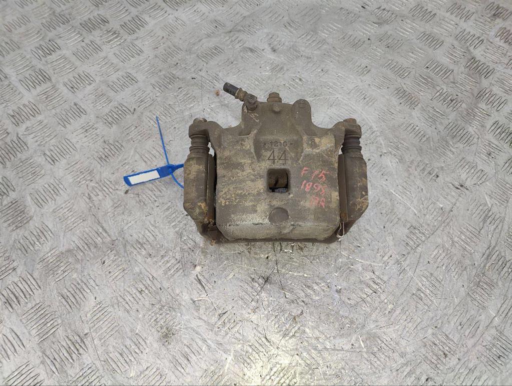 Суппорт передний правый