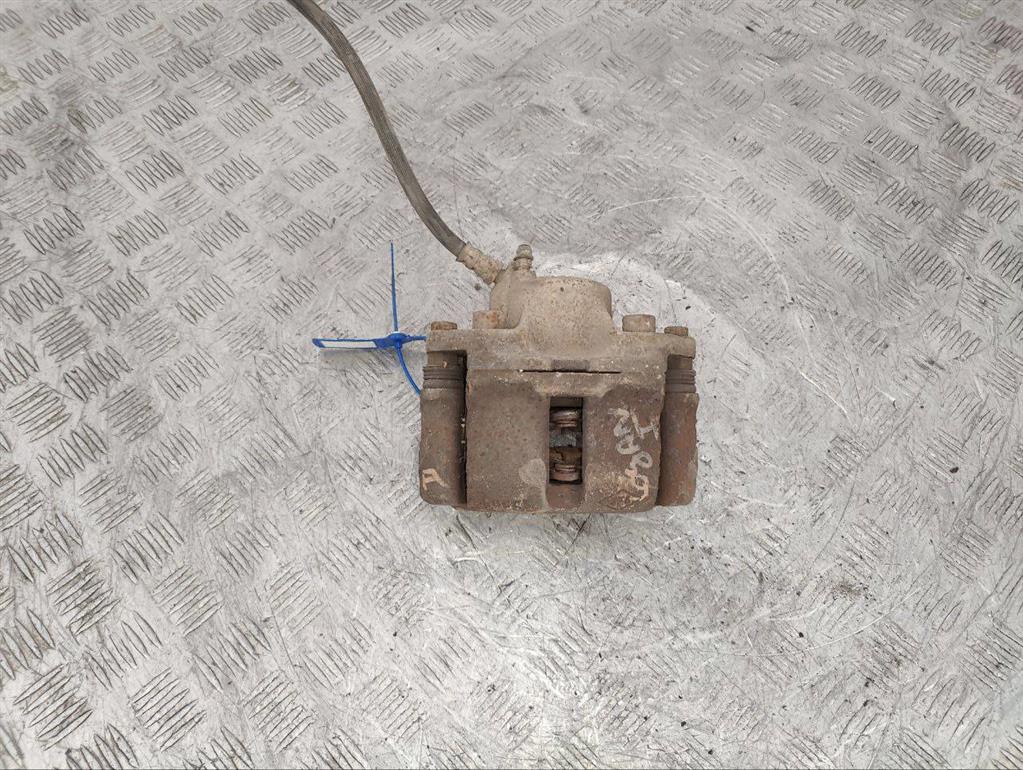 Суппорт передний правый