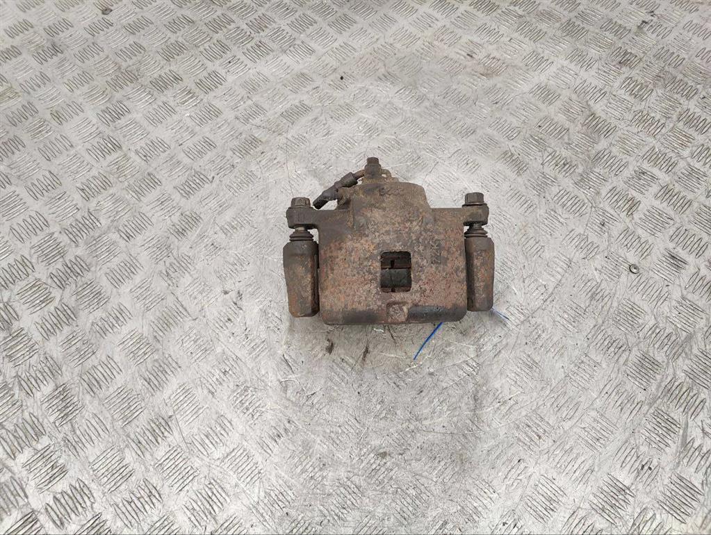 Суппорт передний правый