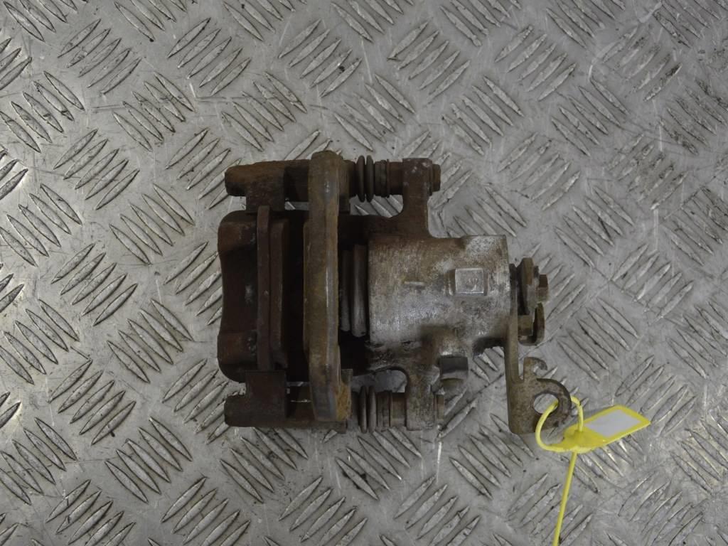 Суппорт задний левый Renault Scenic 1 (1996-2003)