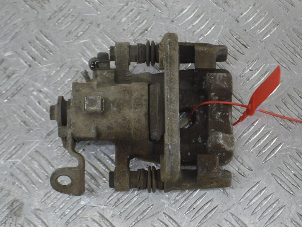 Суппорт задний правый Renault Espace 3 (1996-2002)