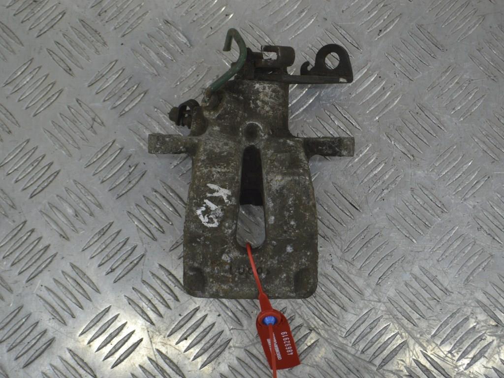 Суппорт задний правый Renault Scenic 1 (1996-2003)