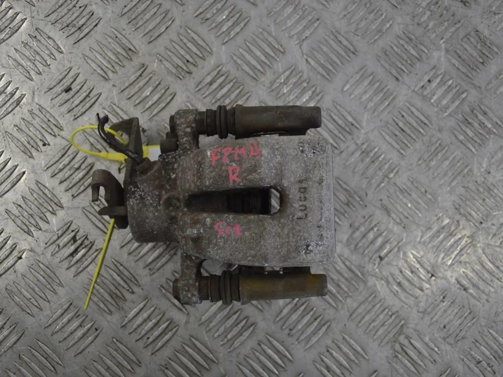 Суппорт задний правый Renault Scenic 1 (1996-2003)