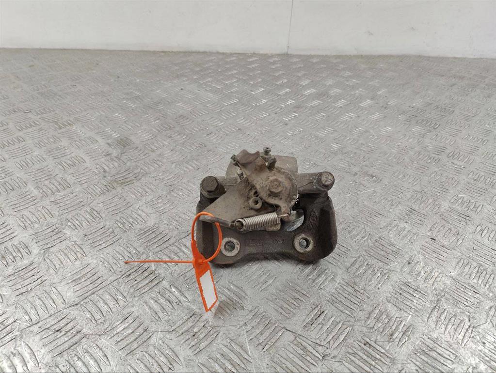 Суппорт задний правый