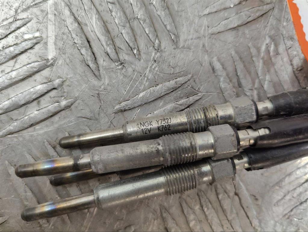 Свеча накала