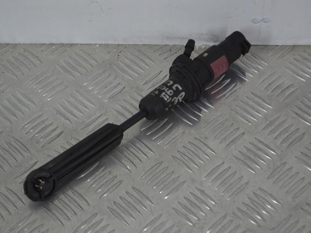 Цилиндр сцепления главный Renault Laguna 2 (2001-2007) 8200019600