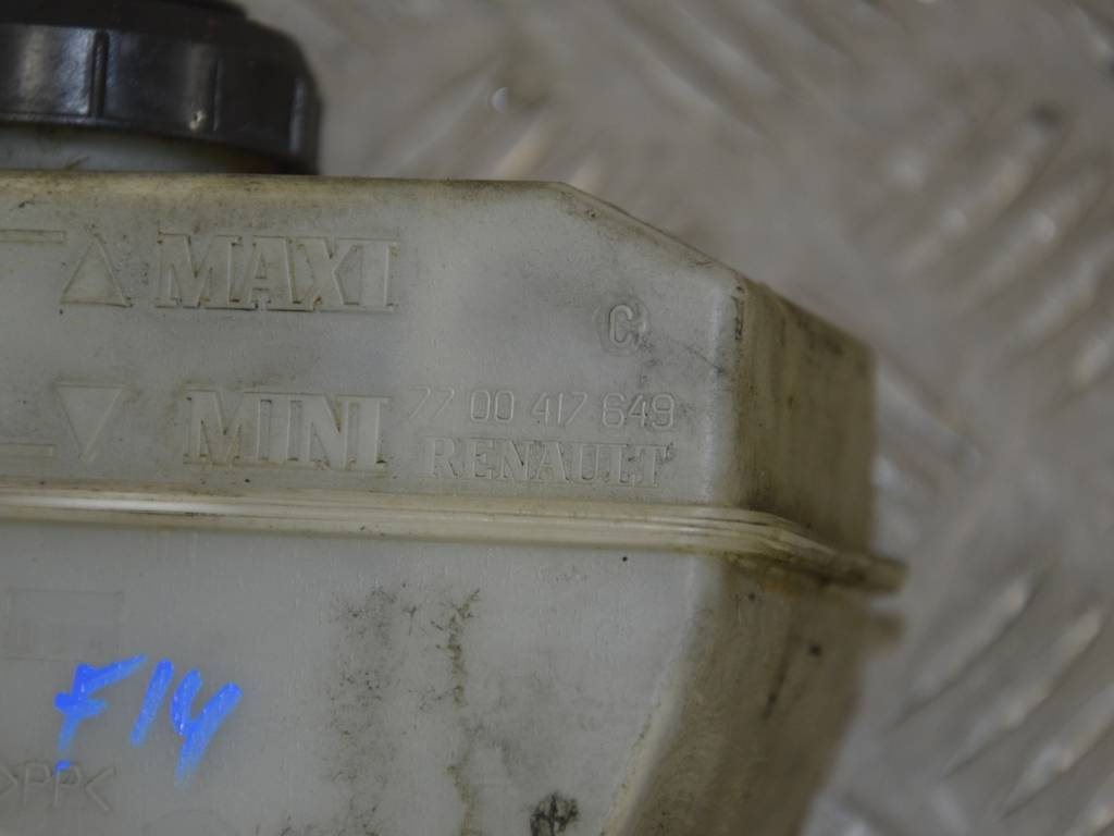 Цилиндр тормозной главный