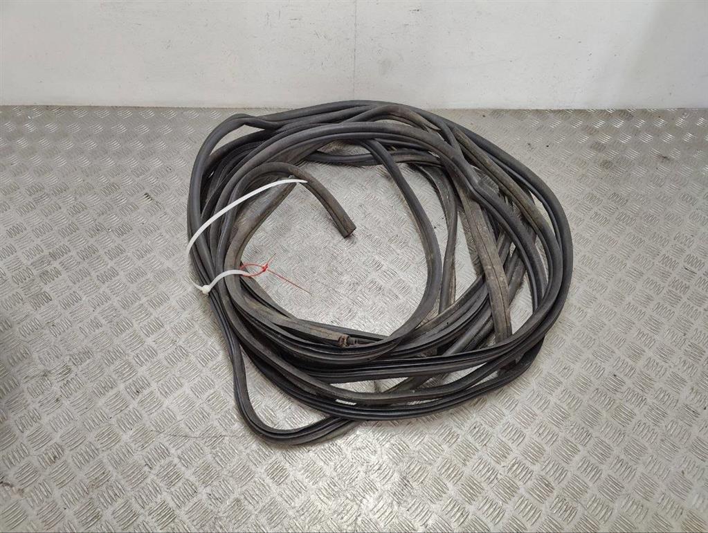 Уплотнитель