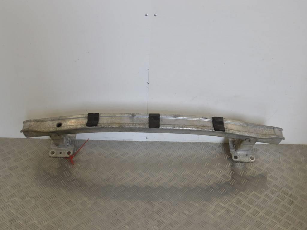 Усилитель бампера переднего Renault Megane 2 (2002-2008) 8200380507