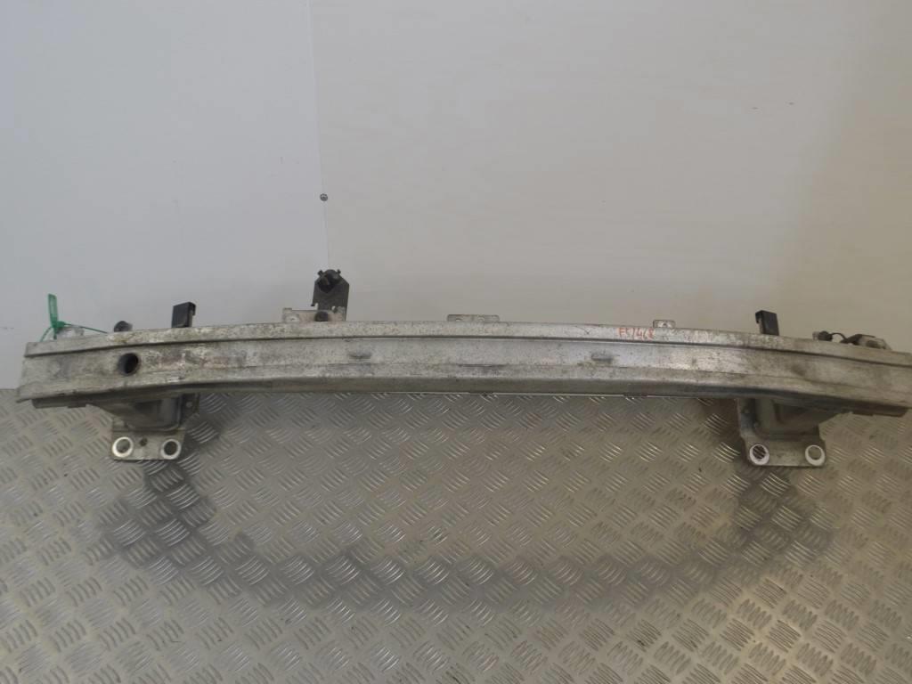 Усилитель бампера переднего Renault Megane 3 (2008-2019) 752100003R