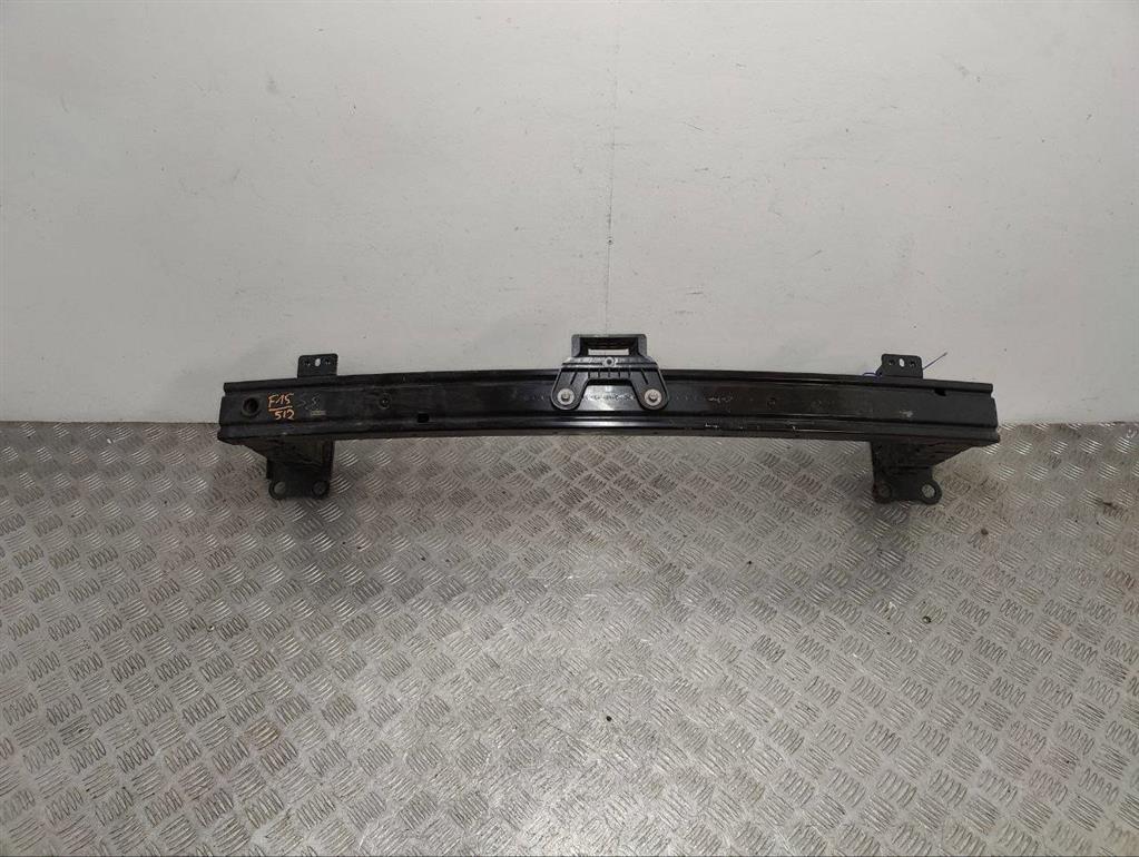 Усилитель бампера переднего