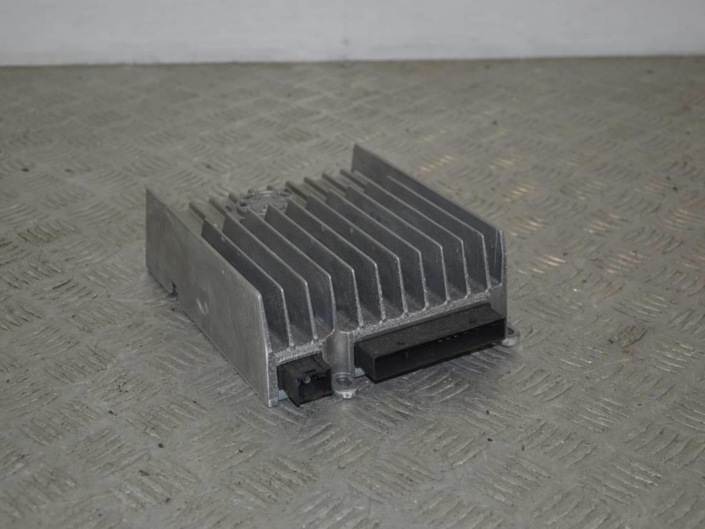 Усилитель музыкальный