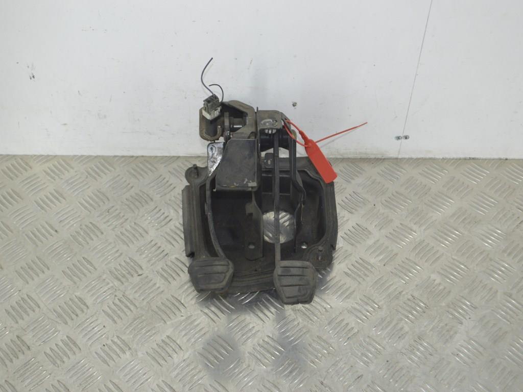 Узел педальный (блок педалей)