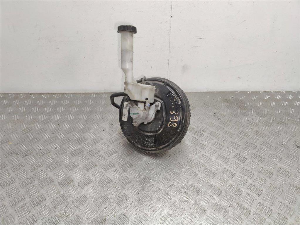 Вакуумный усилитель тормозов