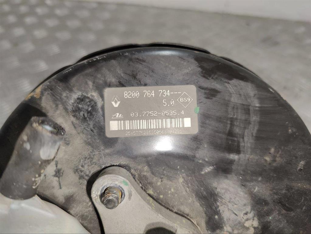 Вакуумный усилитель тормозов