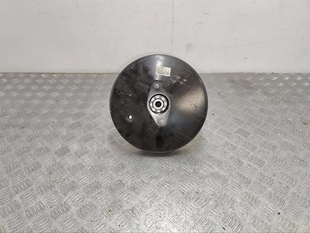 Вакуумный усилитель тормозов