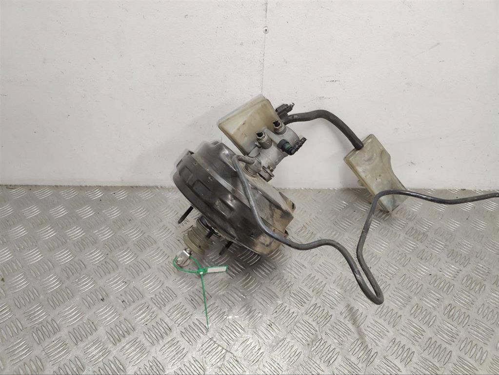 Вакуумный усилитель тормозов