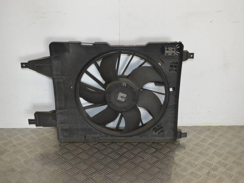 Вентилятор радиатора Renault Megane 2 (2002-2008) 8200151464
