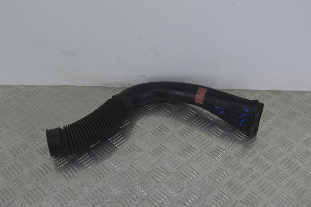 Воздухозаборник Renault Logan 1 (2004-2014) 8200238305