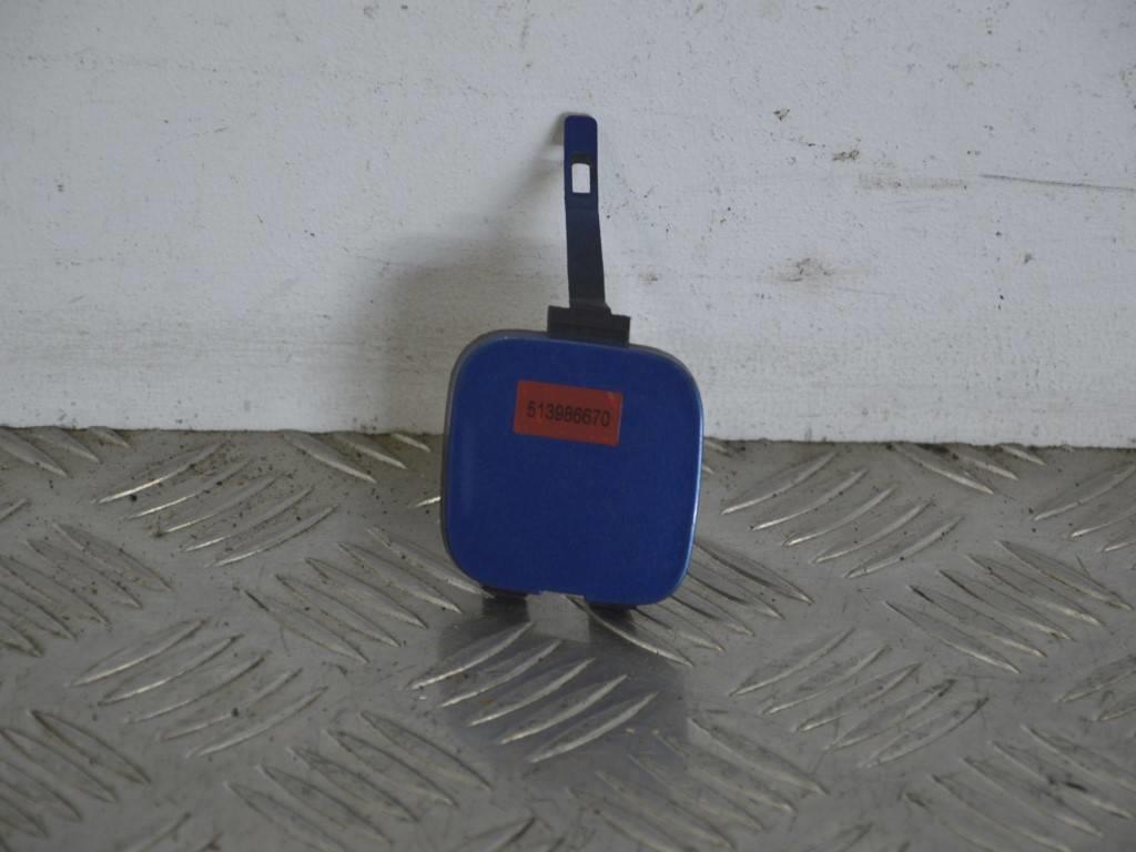 Заглушка (решетка) в бампер задний