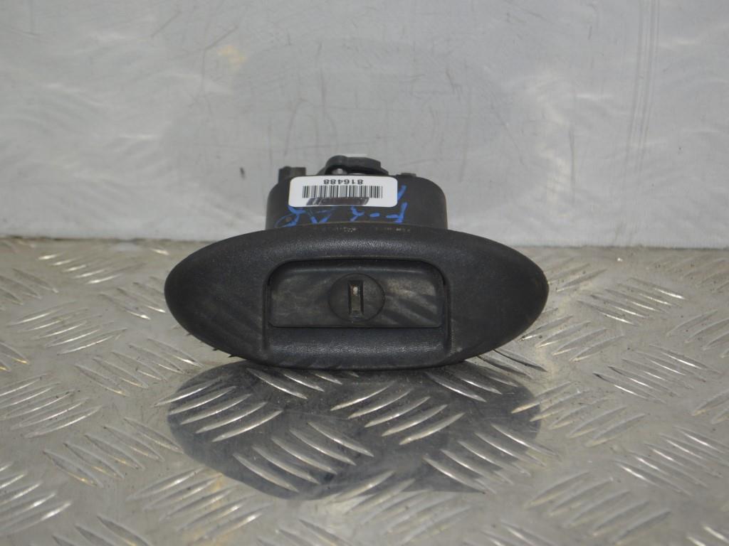 Замок багажника