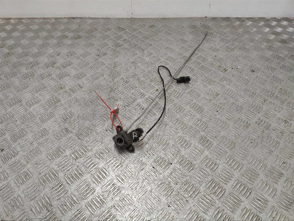 Замок багажника