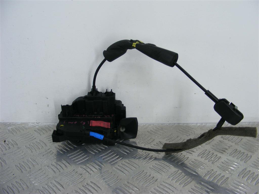 Замок двери передней левой Renault Megane 3 (2008-2019) 805010004R